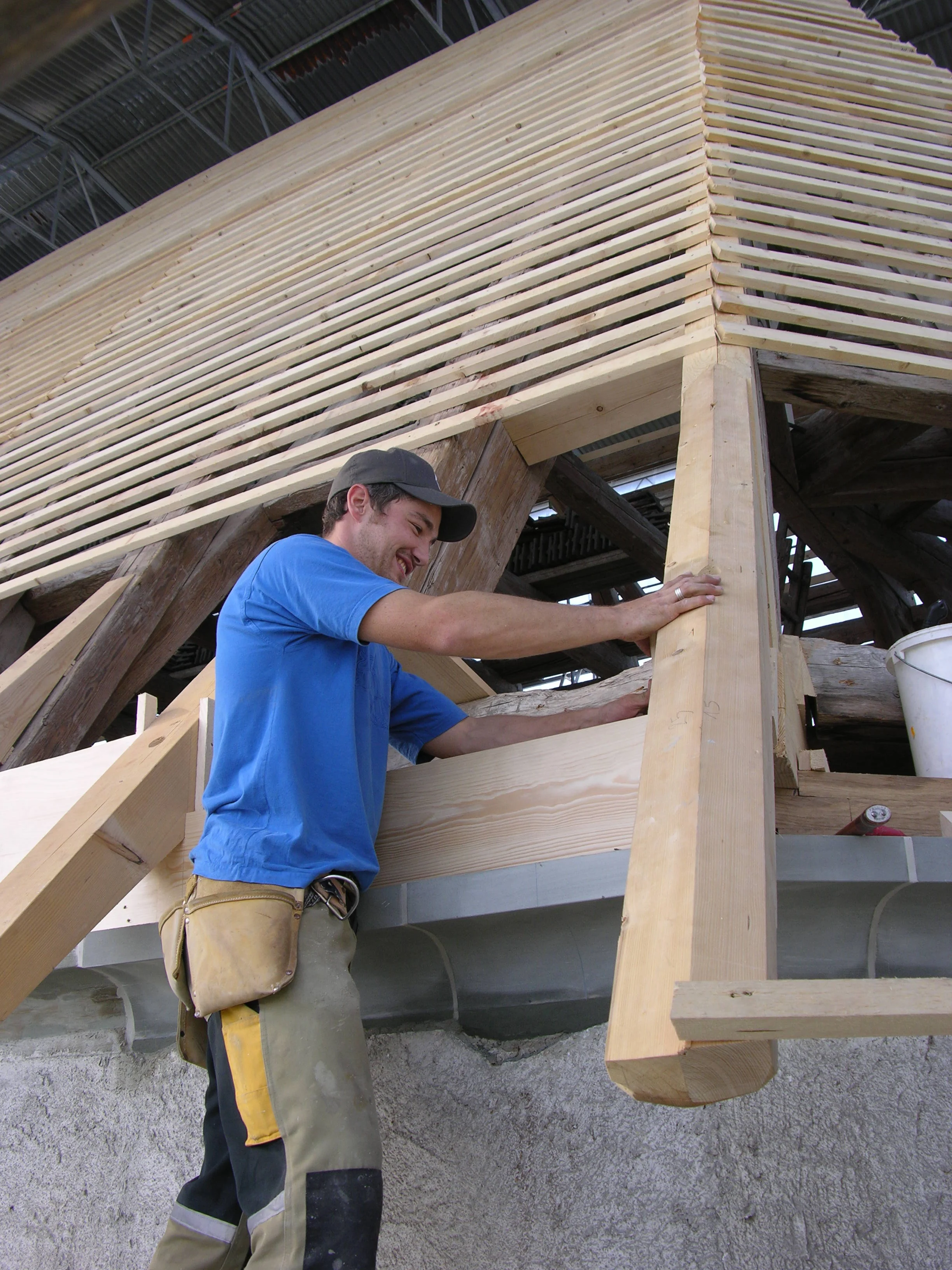 Baumann + Schneider Holzbau AG – Team bei der Arbeit